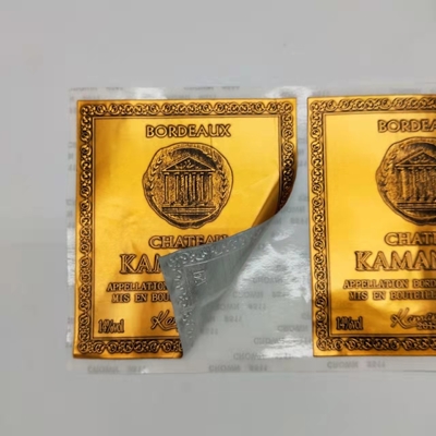 La stagnola di oro ha timbrato gli autoadesivi ha stampato le etichette che il rettangolo Logo Roll Food Wine Bottle identifica le nozze