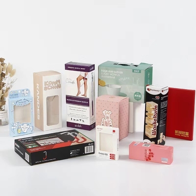 Contenitore di regalo operato del cartone di Kraft di compleanno che imballa traslucido bianco pieghevole di carta