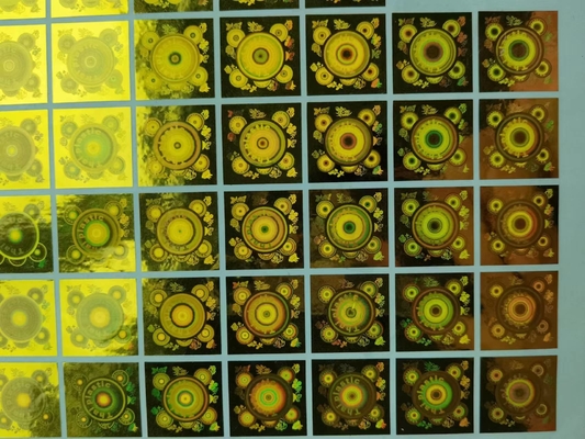 L'anti numero di serie falsificato di sicurezza del laser dell'autoadesivo di Holo protegge i consumatori circonda l'abitudine